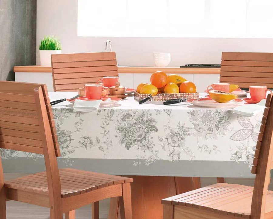 Toalha de Mesa Karsten Antiformiga Kiara - Redonda - 1.60m