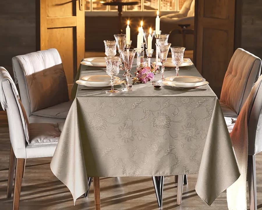Toalha de Mesa Karsten Celebration Sienna - Retangular - 1.60x3.20m