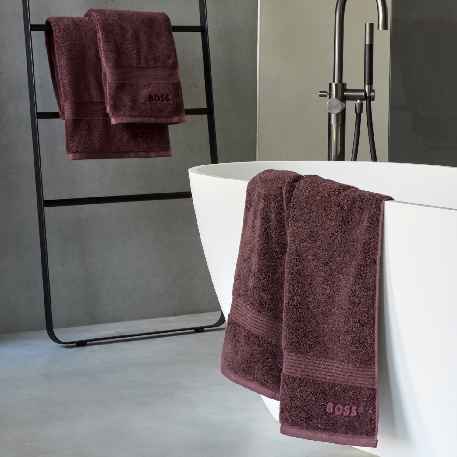 Toalha de Banho Loft Algodão Egeu Hugo Boss Brownie 70 x 140 cm