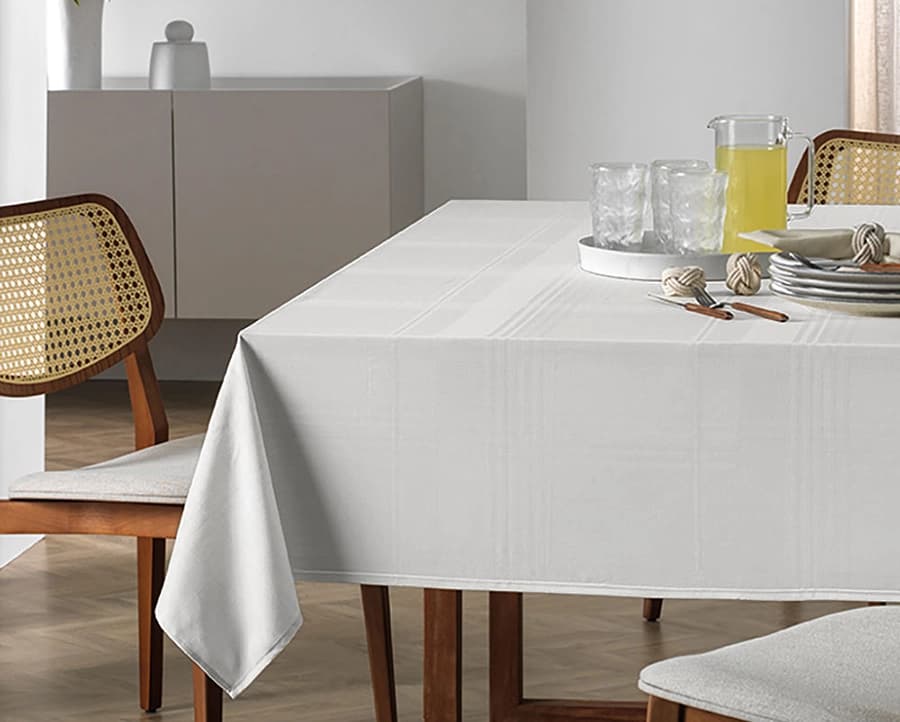 Toalha de Mesa Karsten Celebration Fragnani - Retangular - 1.80x3.20m