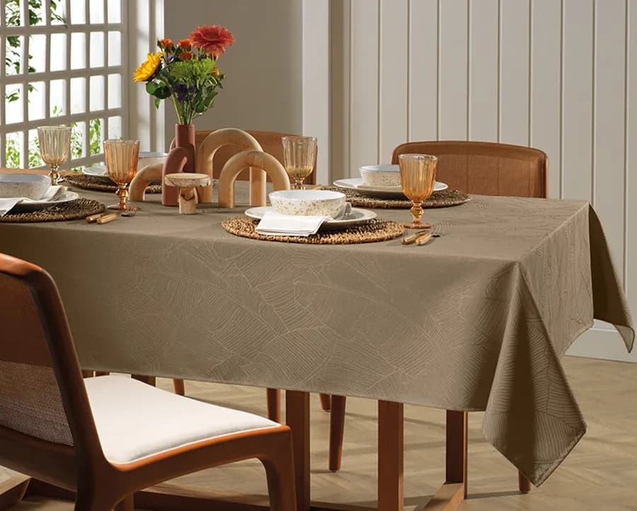 Toalha de Mesa Karsten Sempre Limpa Jacquard Herbare - Retangular - 1.60x2.70m